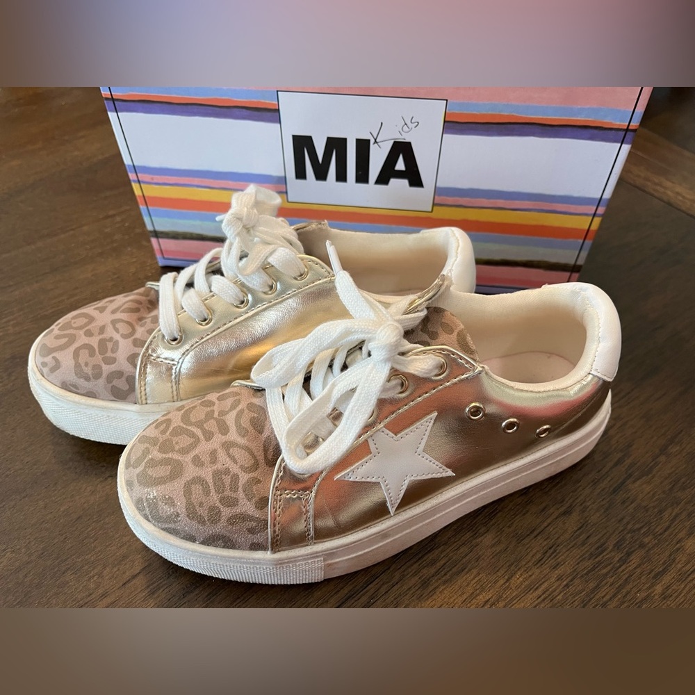 Mia Kids Jonny Gold Leopard Sneakers 4Y